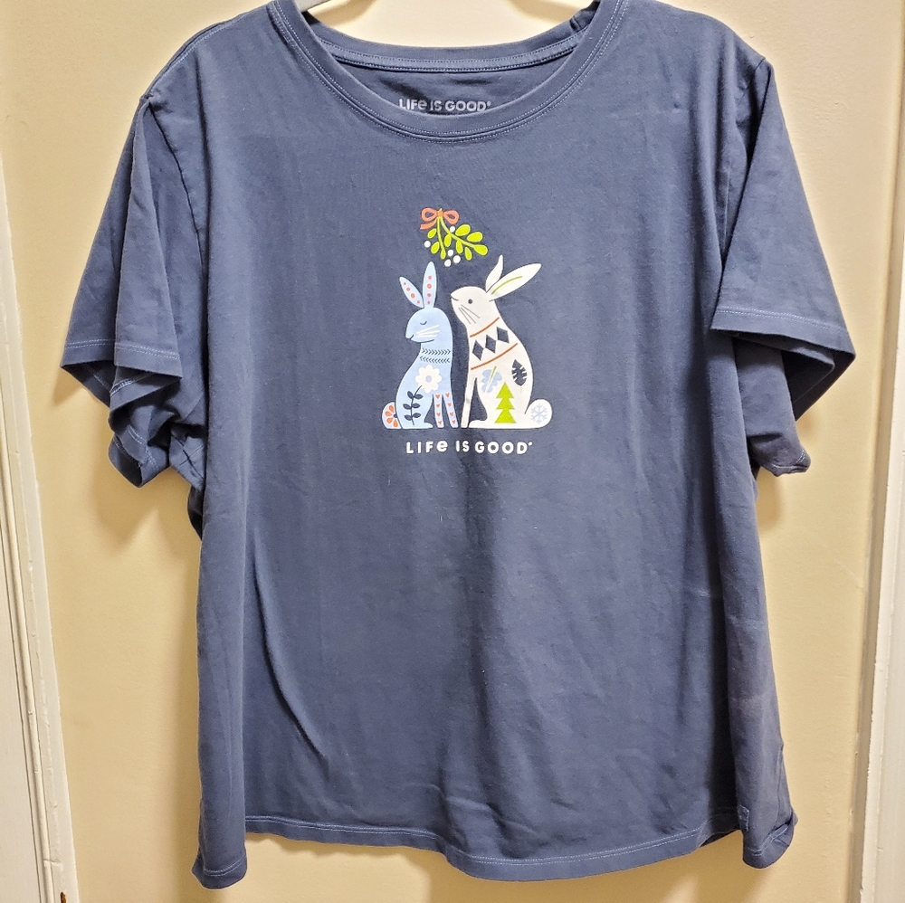 Life is good Woman's 3X Blue Bunny T shirt.